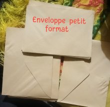 Enveloppe kaki