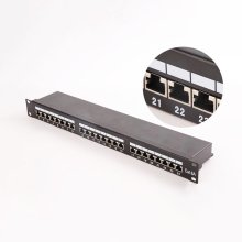 Panneau de brassage réseau Cat 6A – 24 ports